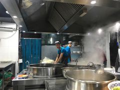 -陇上全荟兰州传统牛肉面(延吉路店)