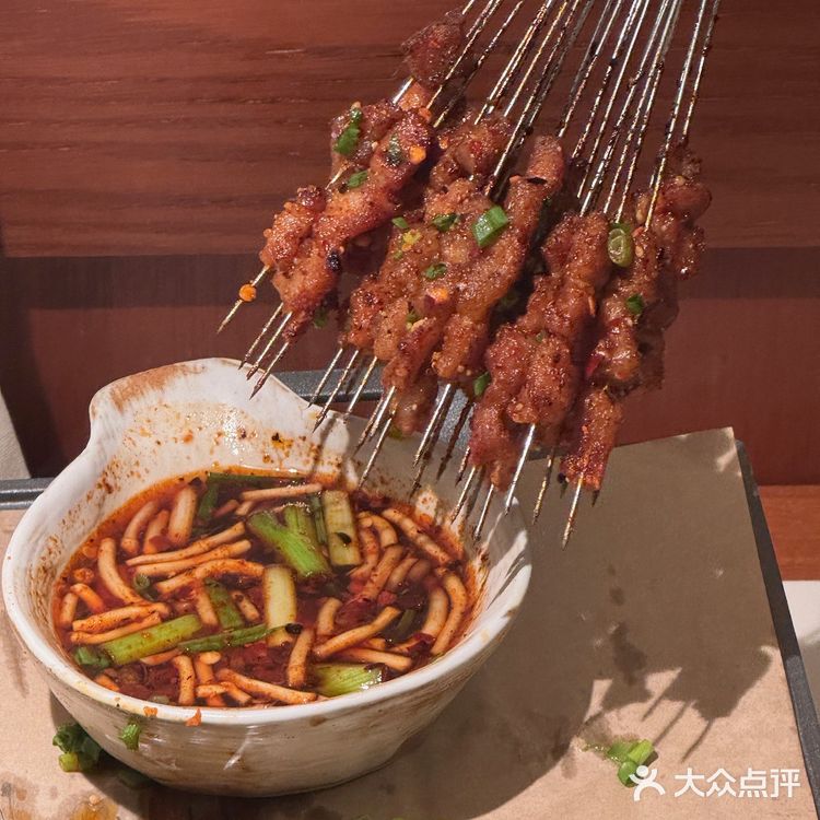 富民路！人气火爆的贵州菜新店！