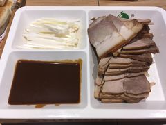 -李连贵熏肉大饼(金隅嘉品Mall店)