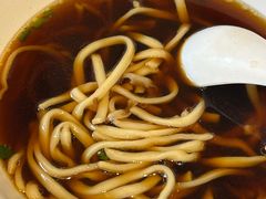 -清真吴记门钉肉饼·喜多利