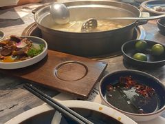 -大头椰·海南椰子鸡火锅(思明万象城店)