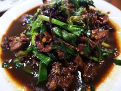 -大树下饭店(春晓镇慈岙社区卫生服务站南)