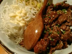 幸福满满烧肉饭-醉虎传(南锣鼓巷店)