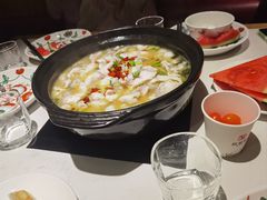 -越城记黑鱼煲(万达店)