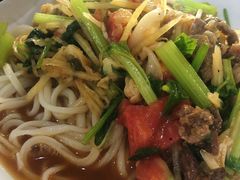 家常肉拉条子-老字号大盘鸡·丸子汤·抓饭