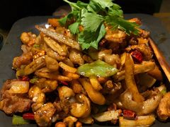 -炭舍干锅·烤鱼(扬名广场店)