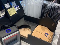 -瑞幸咖啡(皇城广场店)