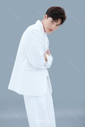 -雨墨婚纱摄影工作室