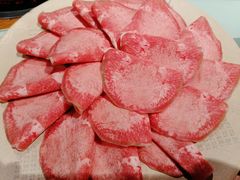 -领鲜潮牛鲜牛羊肉火锅(宏昌店)