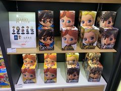 -泡泡玛特POPMART(杭州乐堤港店)