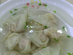 -珊珊小笼馆(仙霞路店)