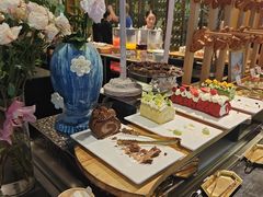 -圣丰索菲特·2 On 988 Café 自助餐厅