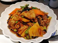 灵山什锦-品渔味湖鲜馆(拈花湾店)