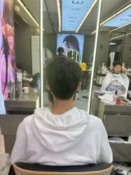 -藤野造型烫发染发