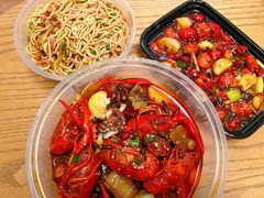 -捌贰虾蟹·江湖菜馆(江汉路店)