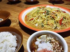-半步颠小酒馆(爱琴海店)