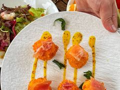 -MONICH牛排融合餐厅(和义大道购物中心店)