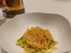 -梅花香里大酒店(郁金香路店)