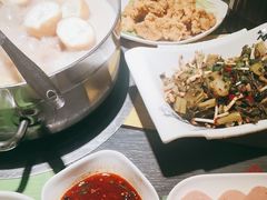 -四季喧黔味豆米火锅(万达广场店)