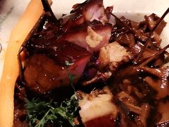 -吴越荣记苏州菜·松鼠桂鱼100%活鱼现做(斜塘老街店)
