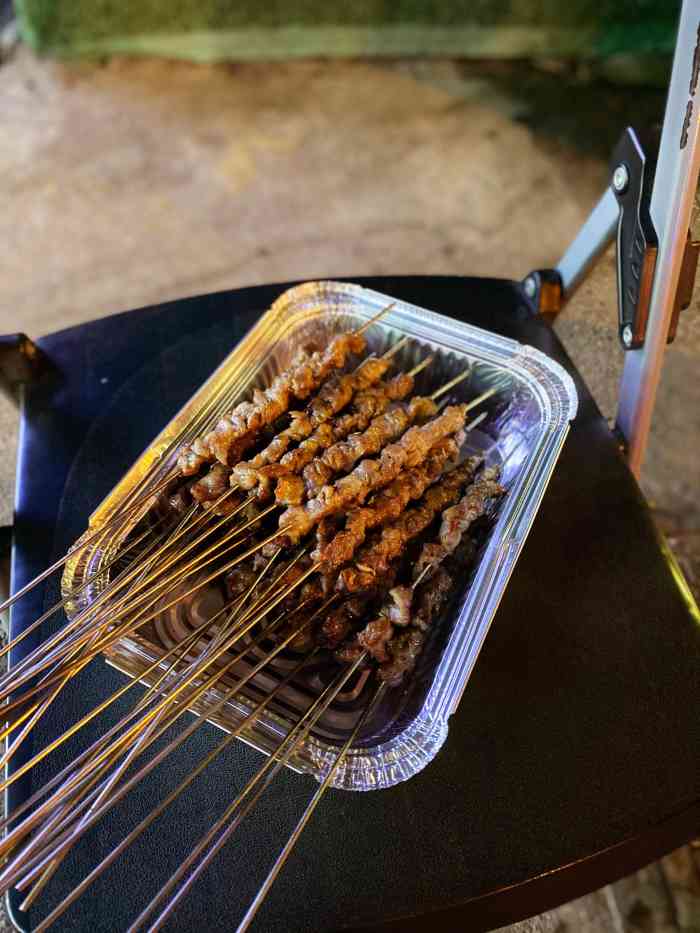和平牛肉串(经开店)-"第一次是家人打包带回来的,感觉很好吃.这.