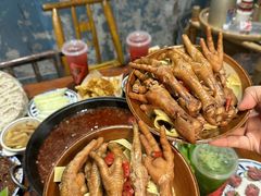-袁山山重庆火锅(丈八北路店)