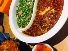 鸳鸯水煮牛肉-成都吃客(九眼桥店)