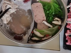 -呷哺呷哺 蔬菜畅吃(中发百旺店)