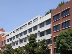 -上海市黄浦区教育学院附属中山学校