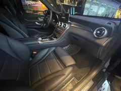 -上海星瀚奔驰4S店(红柳路店)