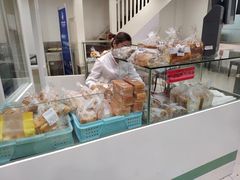 -上海哈尔滨食品厂(淮海中路店)
