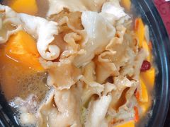 花胶鸡煲-新合益乡村农庄