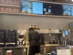 -霸王茶姬(云杉奥莱店)