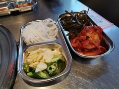 -哈哈碳都·牛肋条无限自助烤肉(台江万达店)
