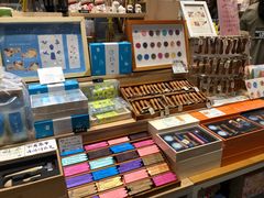 -猫的天空之城概念书店(苏州平江店)