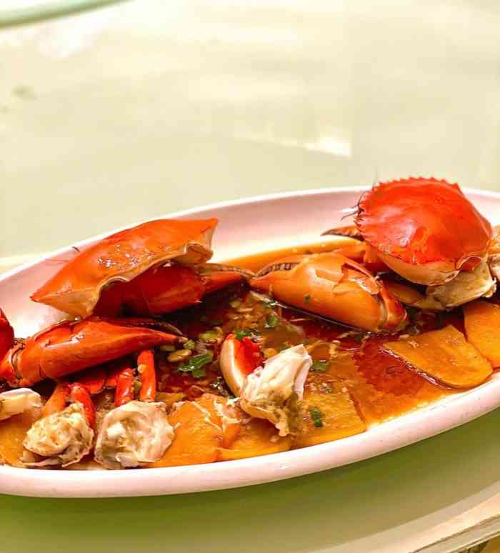 东山海鲜楼(金鹏店)-"海鲜不好,价格太贵,味道一般,环境不好.