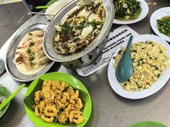 -明记烧鱼美味店