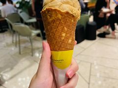 海盐焦糖冰淇淋-LUNEURS月乐诗·法式冰淇淋(环贸店)