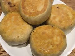-清真吴记门钉肉饼·喜多利