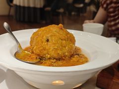 （黄袍加身）蟹黄狮子头-狮王府淮扬菜(万象城店)