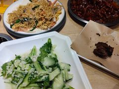 -喝丢一只鞋海鲜烧烤·海肠捞饭(市场店)