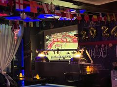 -聚点酒吧(龙湖滨江天街店)