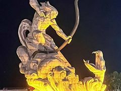 -巴陵广场