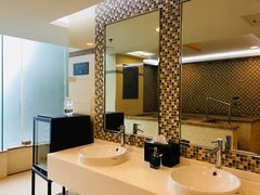 -上海龙之梦万丽酒店