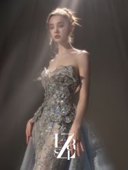 -Renee芮亦婚纱(原丽莎)