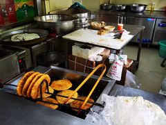 -方中山胡辣汤(正光路店)