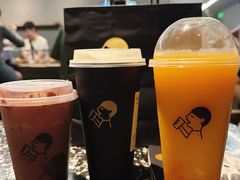 -喜茶(深圳万象城黑金店)
