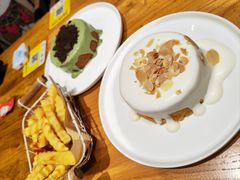 -more than meow吴止猫主题餐厅(承德 中船汇店)