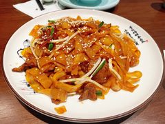 河粉-蝴蝶里·粤菜·点心(滨江龙湖店)