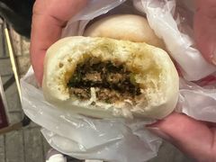 碎肉芽菜包子-韩包子(青石桥店)